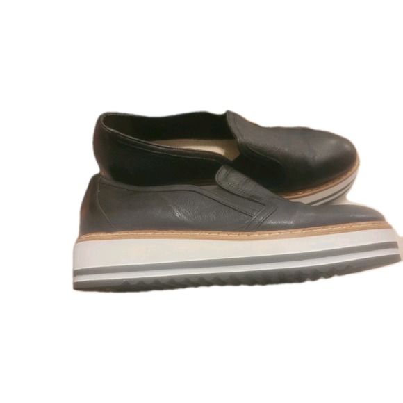 Summit by White Mountain Brody Black Leather Slip On Loafers 39 Platform Italy - Picture 2 of 9